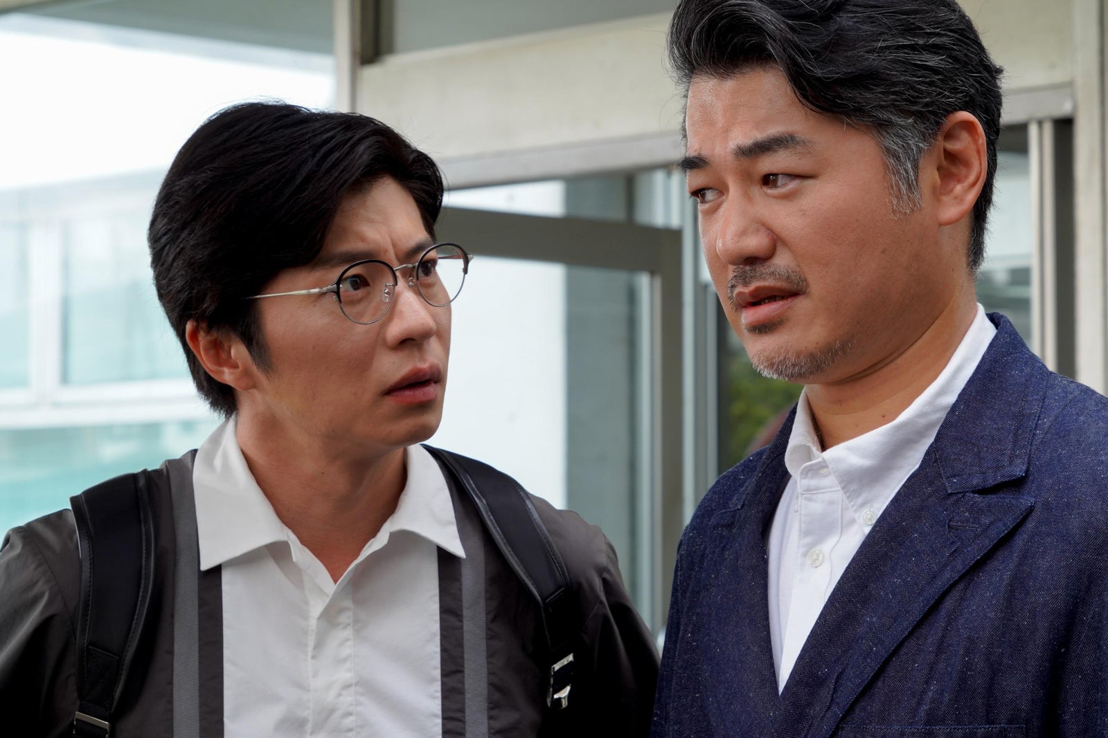 田中圭、平山浩行「ブラックポストマン」第4話より（C）テレビ東京