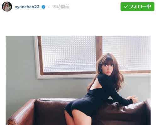 小嶋陽菜の“マシュマロヒップ”に視線集中 SEXYグラビアに絶賛の声