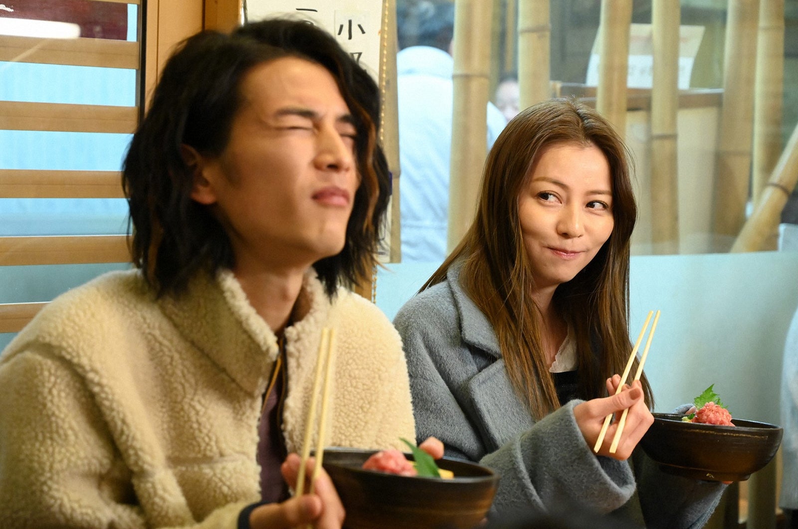 渡邊圭祐、香里奈／「恋はつづくよどこまでも」第6話より（C）TBS