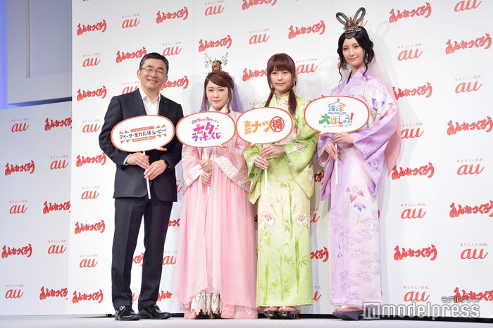 (左から)髙橋誠氏、川栄李奈、有村架純、菜々緒(C)モデルプレス