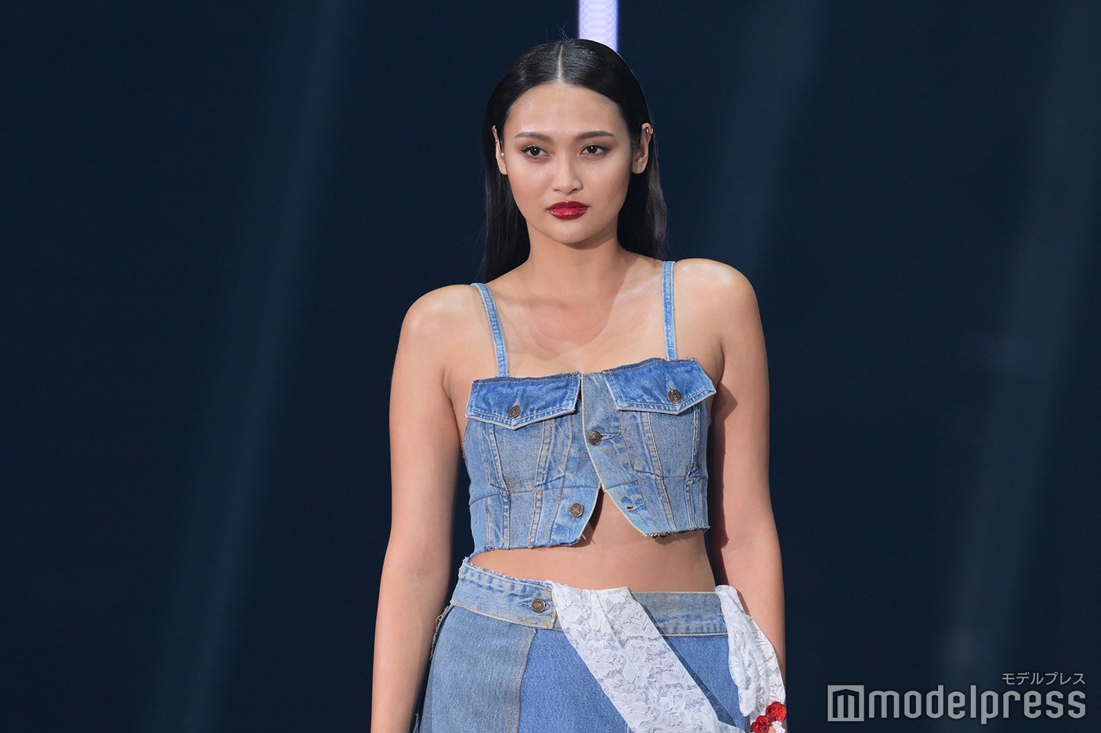 （C）モデルプレス