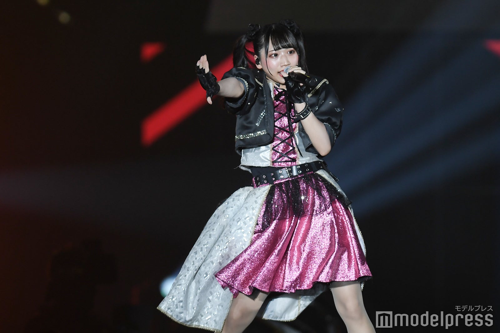 （C）モデルプレス