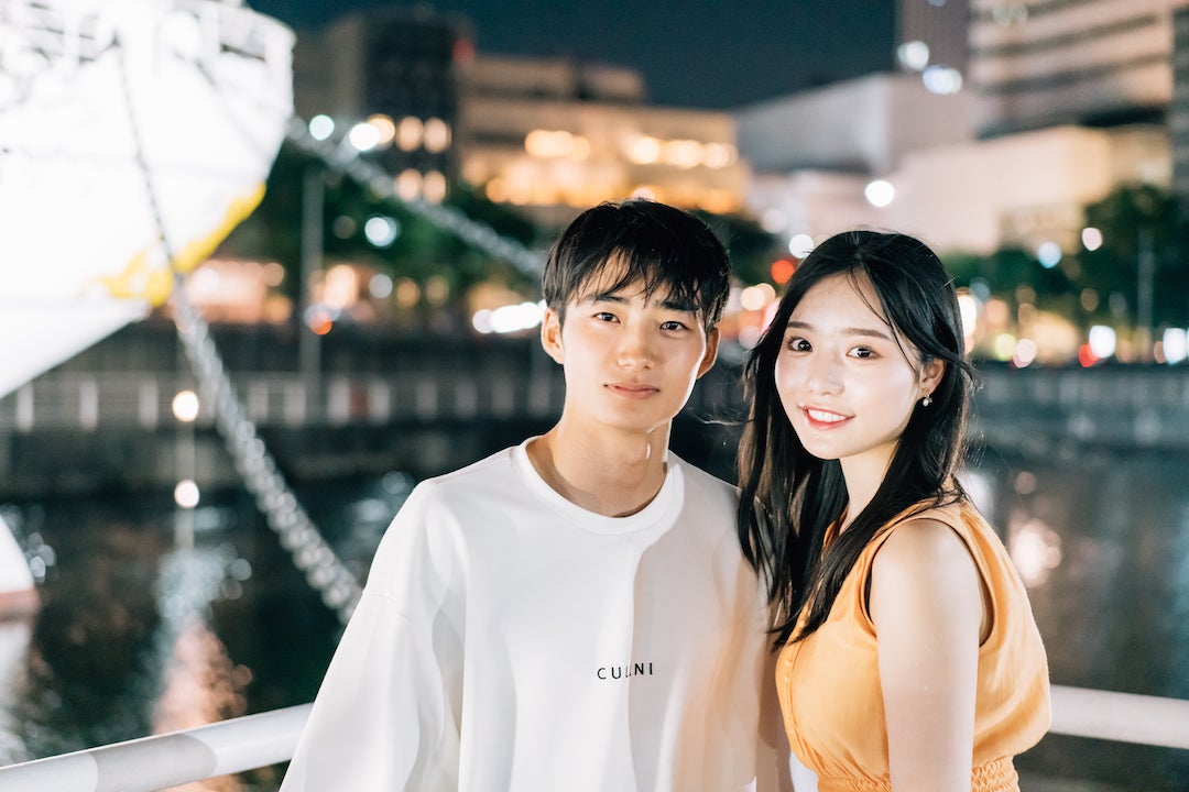 高鶴桃羽、大久保琉唯「オオカミちゃんとオオカミくんには騙されない」第1話（C）AbemaTV, Inc.