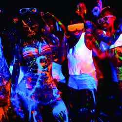 ネオンペイント/画像提供:タカショー