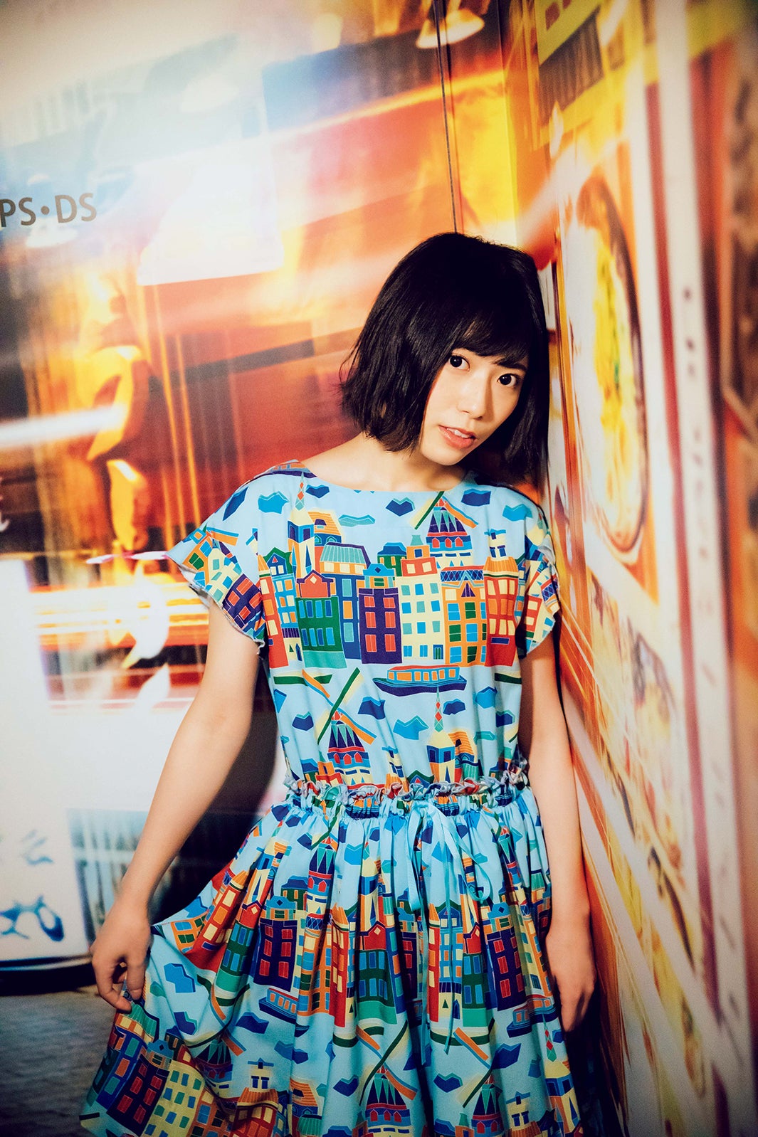 欅坂46(けやき坂46) - 東村芽依　生写真 日向坂46東村芽依「見つけた」より。 (c)藤本和典 / 白夜書房