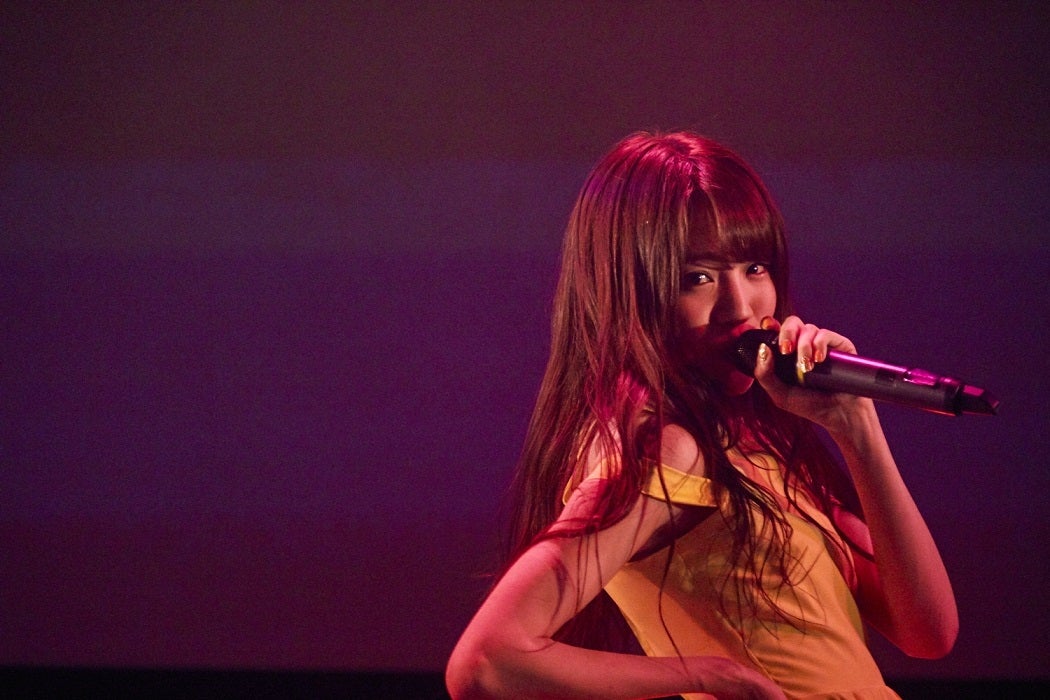 志田友美 （画像提供：ソニー・ミュージックレーベルズ）