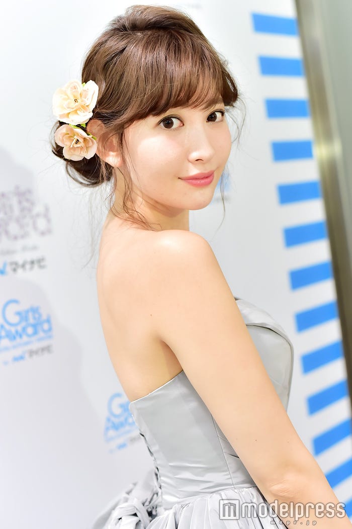 小嶋陽菜(C)モデルプレス