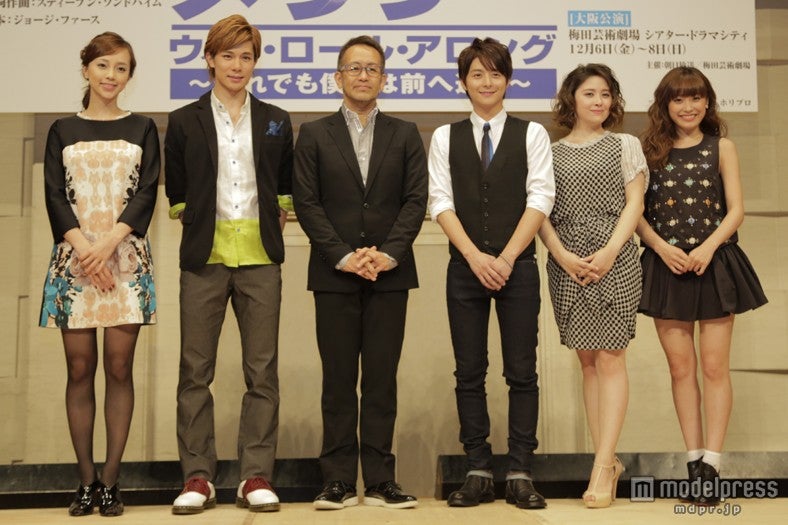 製作発表に出席した（左から）ICONIQ、柿澤勇人、宮本亜門氏、小池徹平、ラフルアー宮澤エマ、高橋愛