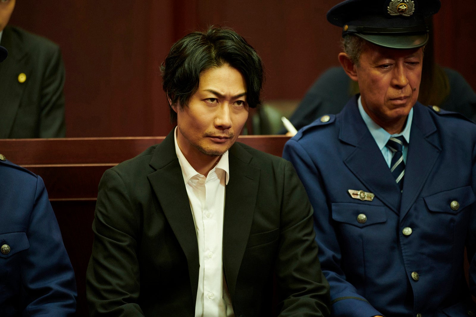 戸次重幸「法廷のドラゴン」第3話（C）「法廷のドラゴン」製作委員会