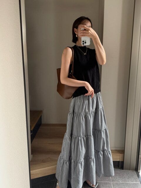 しっとり大人っぽさのあるコーデ