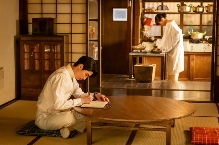 本田響矢、芳根京子「波うららかに、めおと日和」第2話(C)フジテレビ