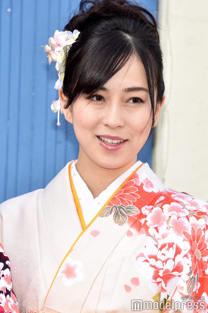 薄井しお里 (C)モデルプレス