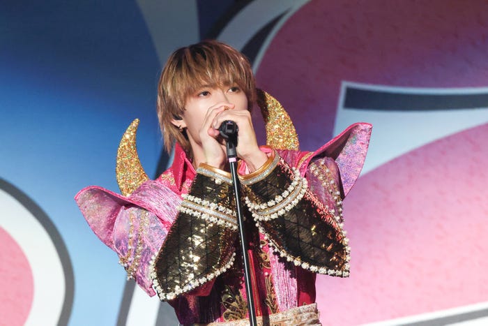 佐野勇斗(撮影:笹森健一)