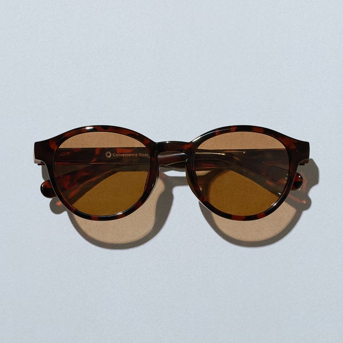 コンビニサングラス(提供写真)