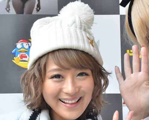 婚約中の鈴木奈々、年内入籍間に合わず