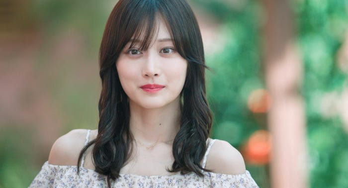 山下美月「バカンスの法則」(C)AbemaTV, Inc.