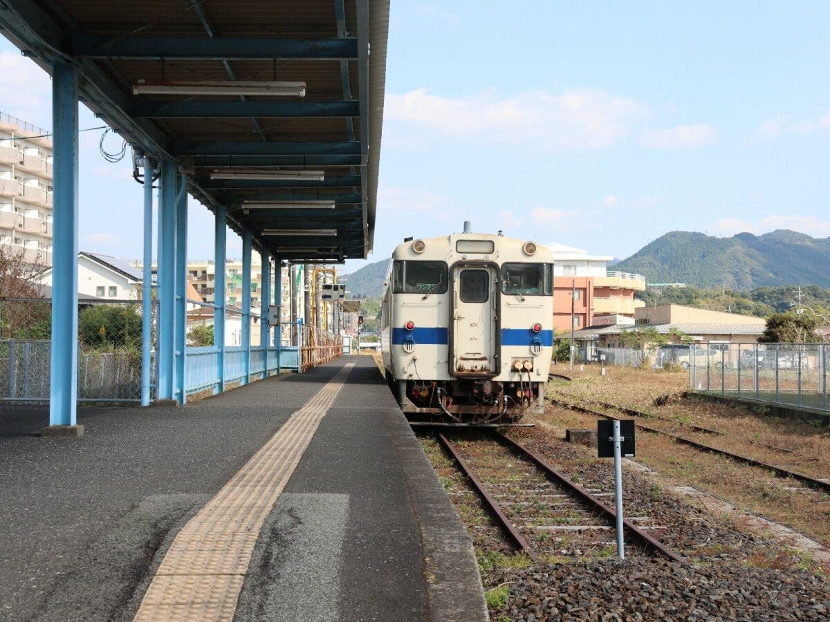 筆者がJR全線完乗を達成した日南線の志布志駅
