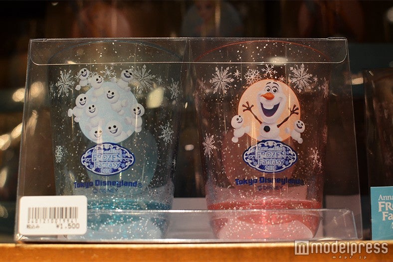 コップ（裏）￥1500（C）モデルプレス