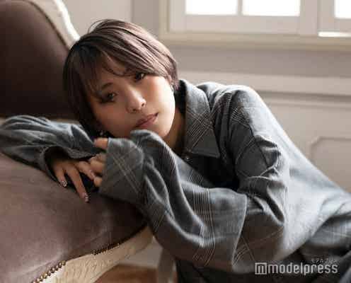 つんこ、グラビア界で“クールセクシー”確立 心無い言葉に傷つくことも…芸能活動続ける理由は?<モデルプレスインタビュー>