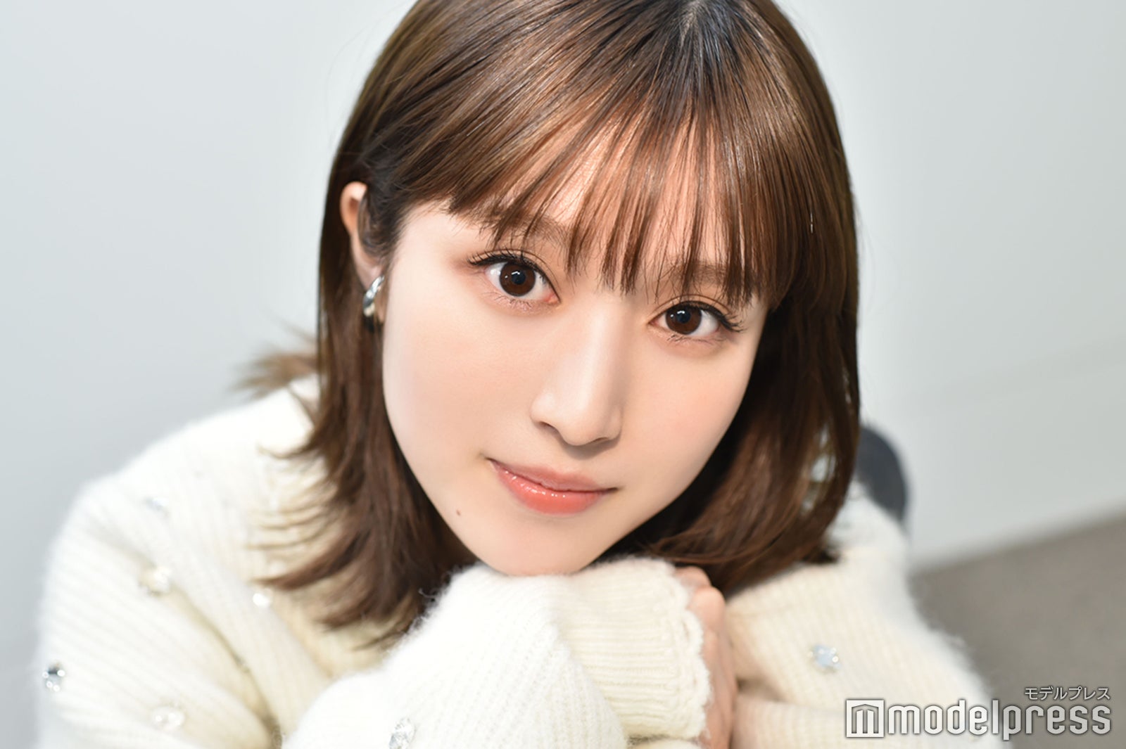 モデルプレスのインタビューに応じた福本莉子（C）モデルプレス