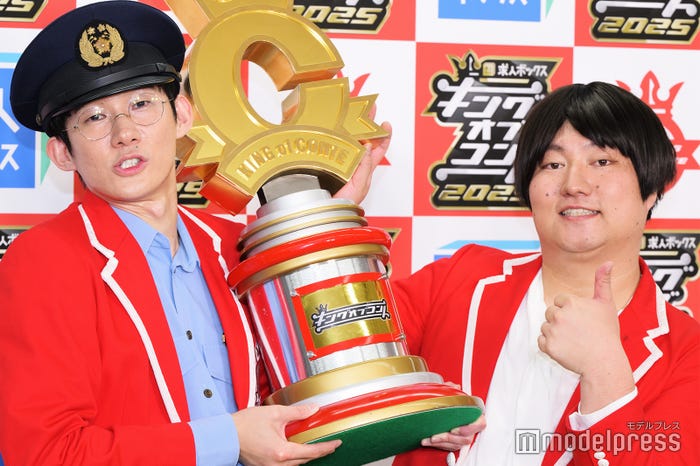 堂前透、兎(C)モデルプレス