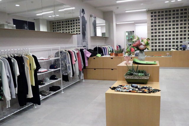 stussy_2.jpg