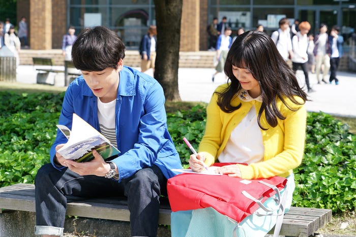 (C)「君と100回目の恋」製作委員会