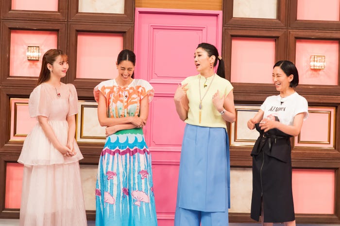 藤田ニコル、森泉、アンミカ、水川あさみ(C)TBS