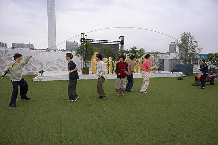 SixTONES、二宮和也(C)TBS