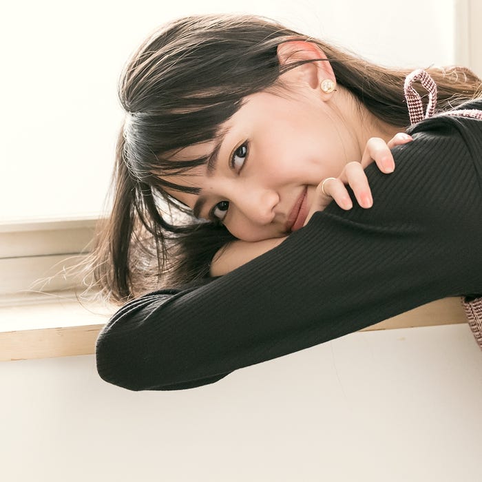 黒木麗奈/主婦の友社「Ray」3月号(2018年1月23日発売)より(C)主婦の友社