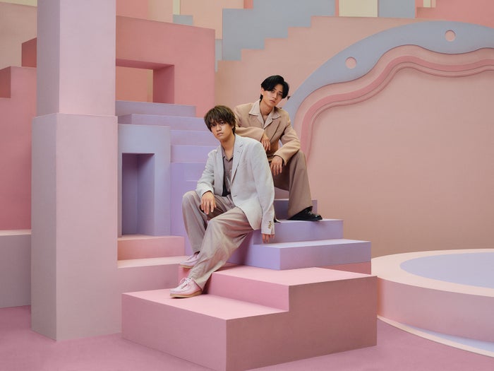 King ＆ Prince、初EP「So Honey EP」アーティスト写真＆表題曲ティザー解禁 夏らしい渾身のラブソングに