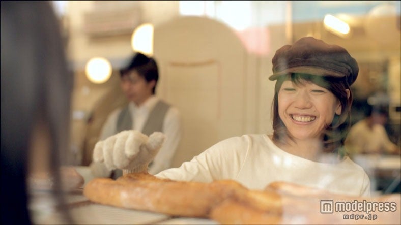 高橋尚子／新CM「“Tokyo Pop” Zoff Running篇」