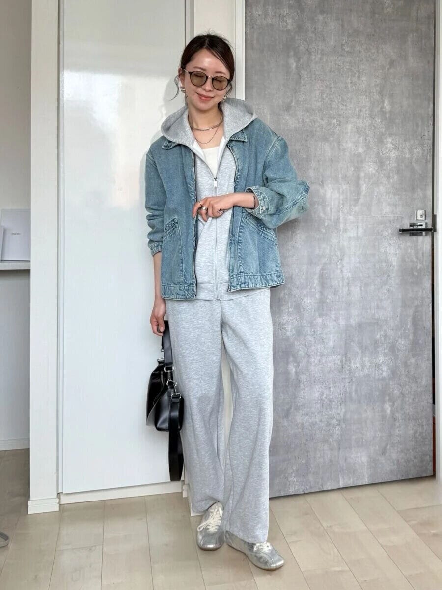 2026gu春アウター大人女性おすすめパフスウェットフルジップパーカ着回しコーデ