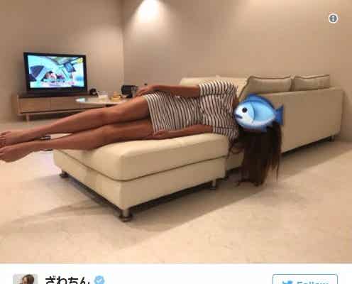 ざわちん、ダレノガレ明美の新居で“マグロ解体ショー” スレンダー美脚に反響