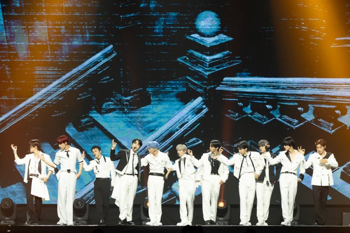 JO1、ハプニングも急遽対応 香港で”隠れた名曲”「Fairytale」アピール＜KCON HONG KONG 2024＞
