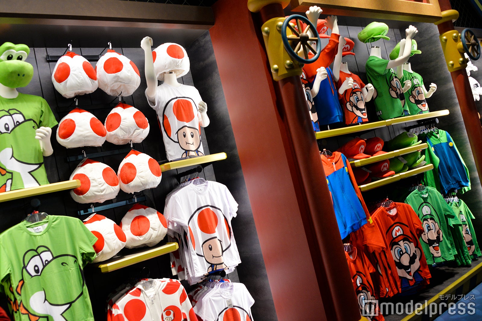 グッズ／スーパー・ニンテンドー・ワールド（C）モデルプレス