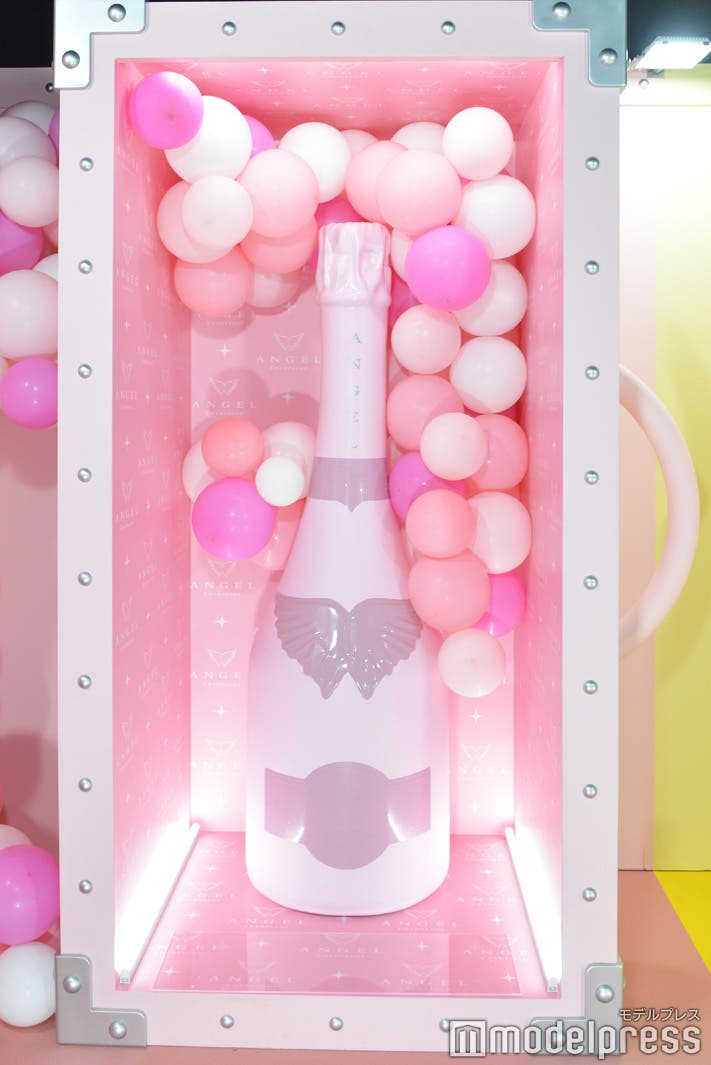 ピンクの体験ブース(C)モデルプレス