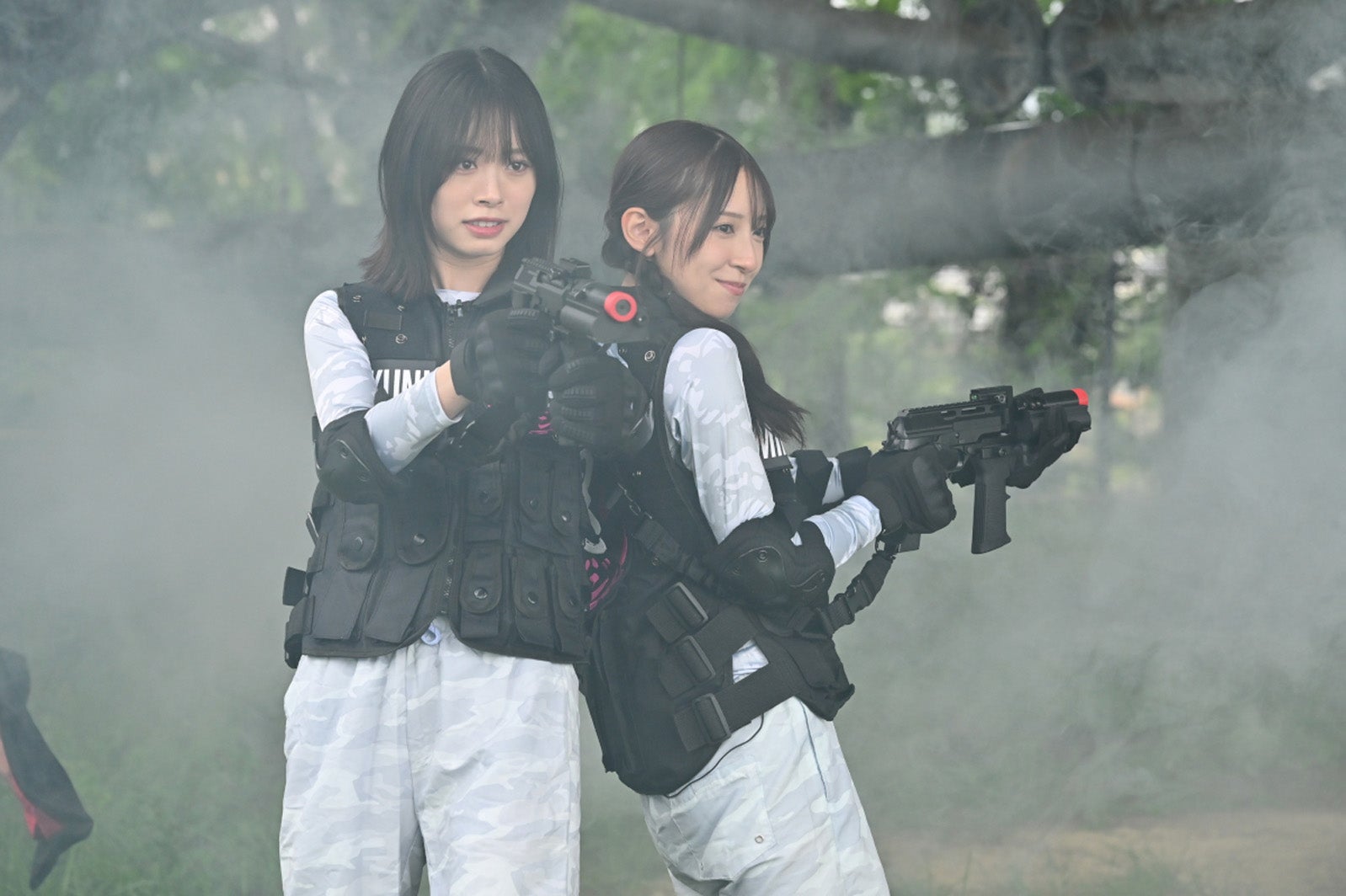 高橋未来虹、金村美玖（C）TBS
