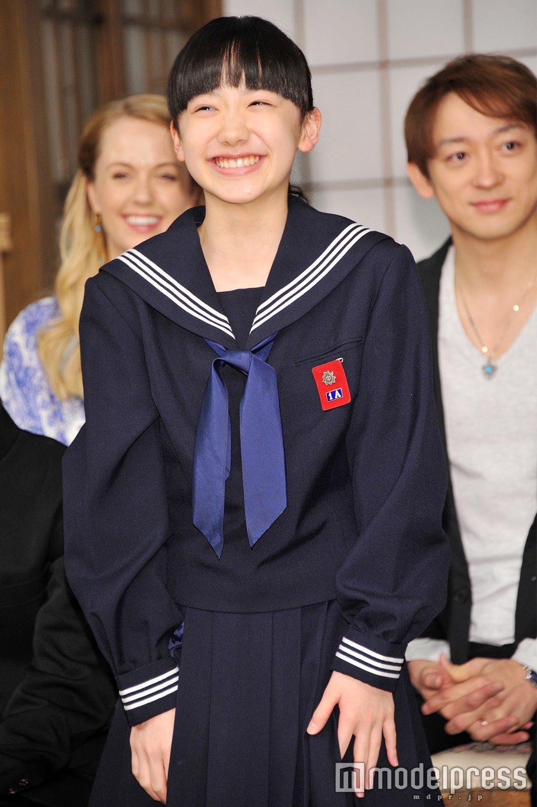芦田愛菜 毒舌女子 は 楽しい セーラー服姿でシャーロットと対立 モデルプレス 芦田愛菜 毒舌女子 は 楽しい セーラー服姿でシャーロットと対立 モデルプレス