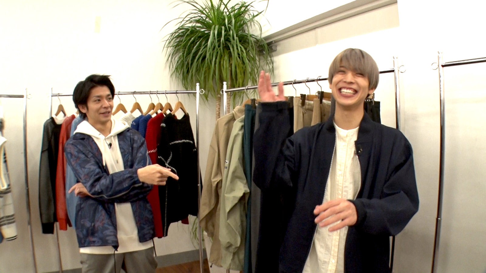 かつて「微笑年」というユニットでともに活動していた岸優太＆松島聡（C）日本テレビ