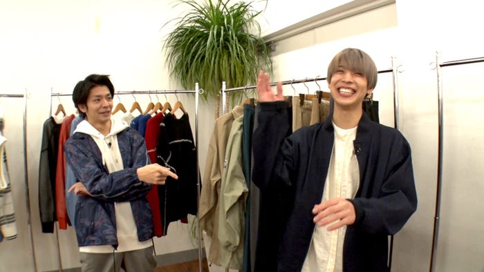 かつて「微笑年」というユニットでともに活動していた岸優太&松島聡(C)日本テレビ