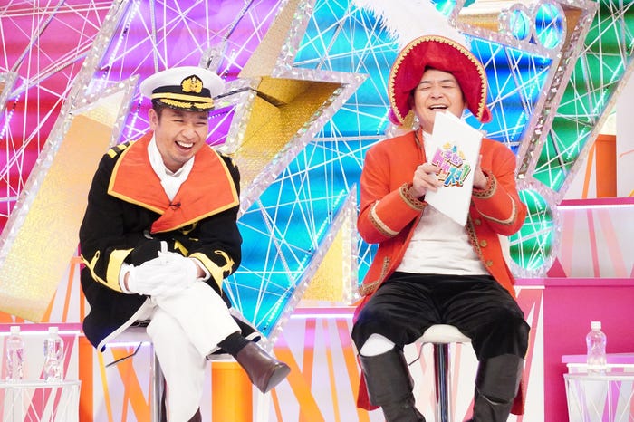 千鳥(左から)大悟、ノブ(C)フジテレビ