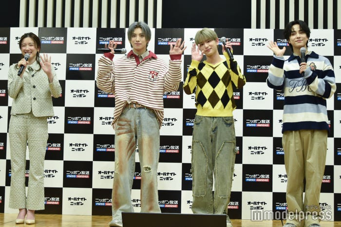 (左から)永野芽郁、&TEAM/YUMA(ユウマ)、HARUA(ハルア)、TAKI(タキ)(C)モデルプレス