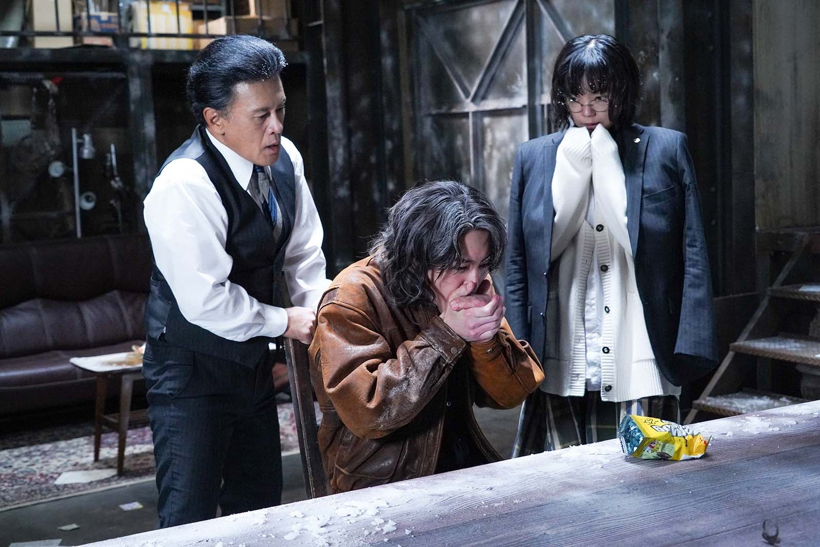 橋本じゅん、間宮祥太朗、古川琴音「ACMA：GAME アクマゲーム」第1話より（C）日本テレビ