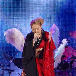 「a-nation stadium fes. 2013」最終日公演に出演した浜崎あゆみ