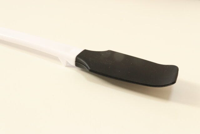 セリア2WAYヘラテーブルにつかない