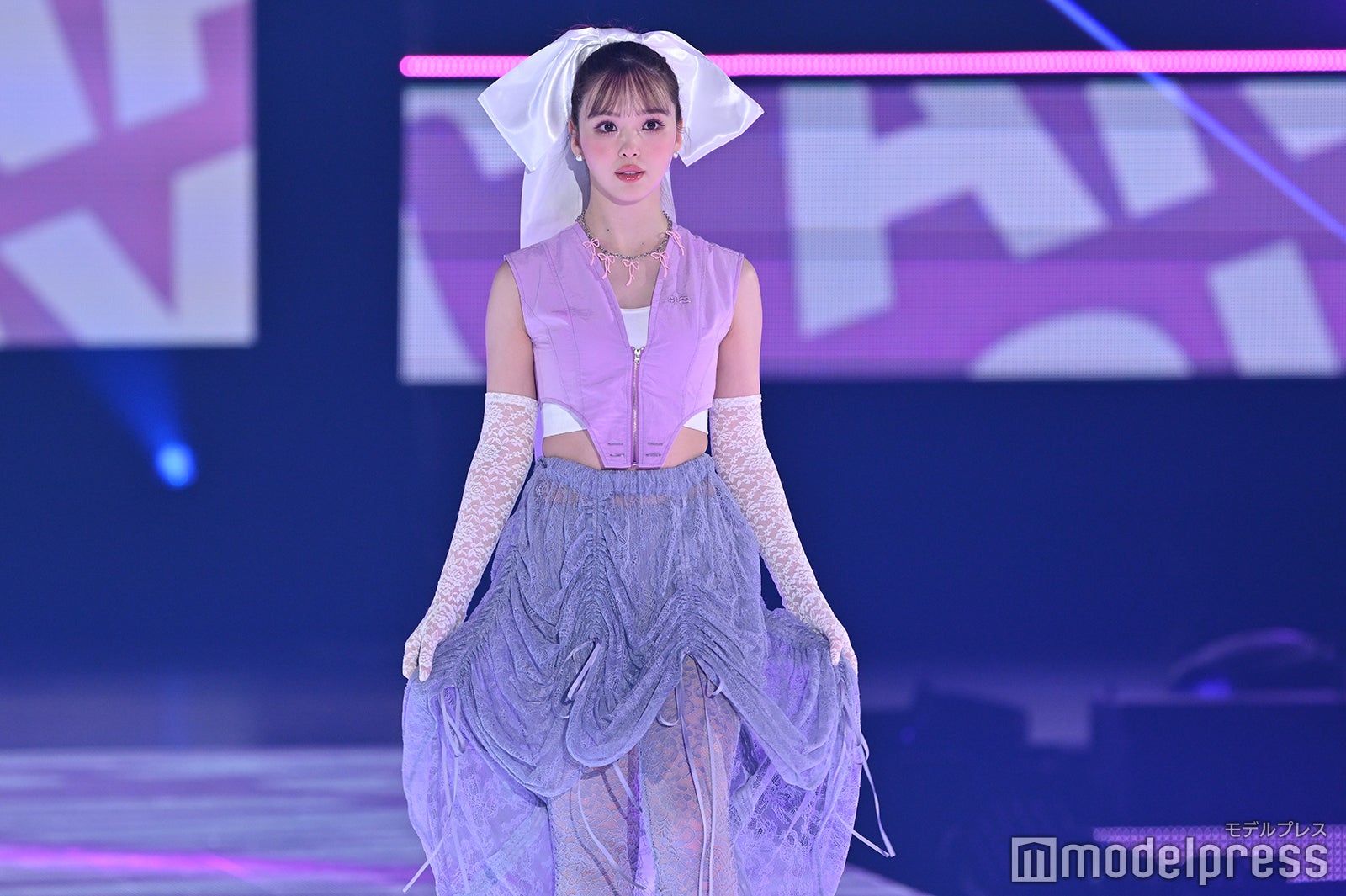 （C）モデルプレス