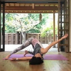 疲れるのは姿勢癖?気持ち良くて病みつきになる全身すっきりストレッチ