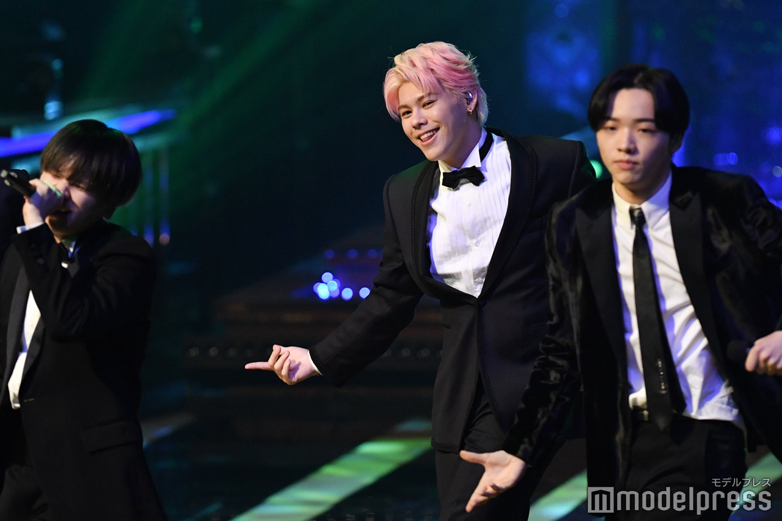 （C）モデルプレス