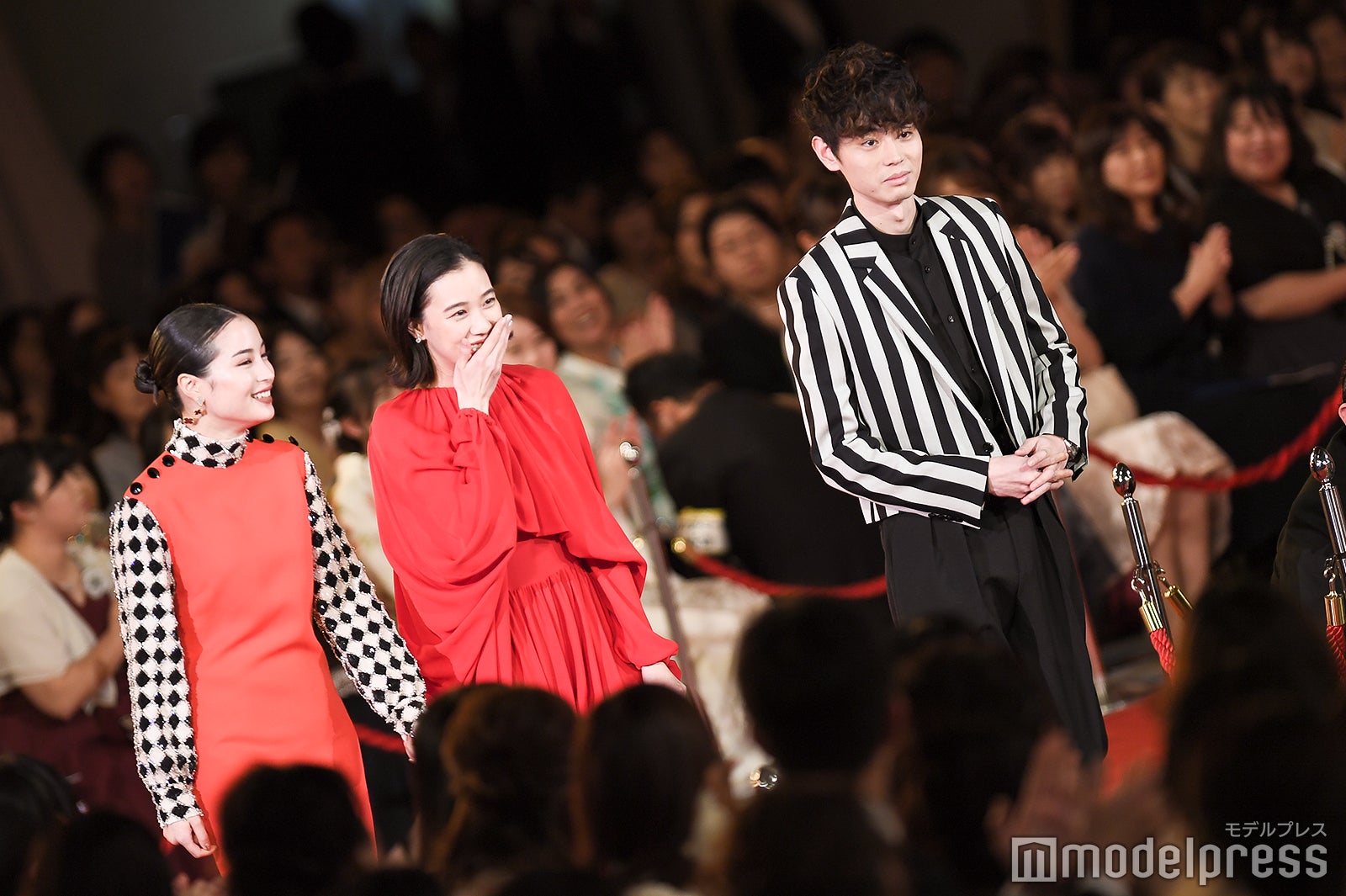 広瀬すず、蒼井優、菅田将暉（C）モデルプレス